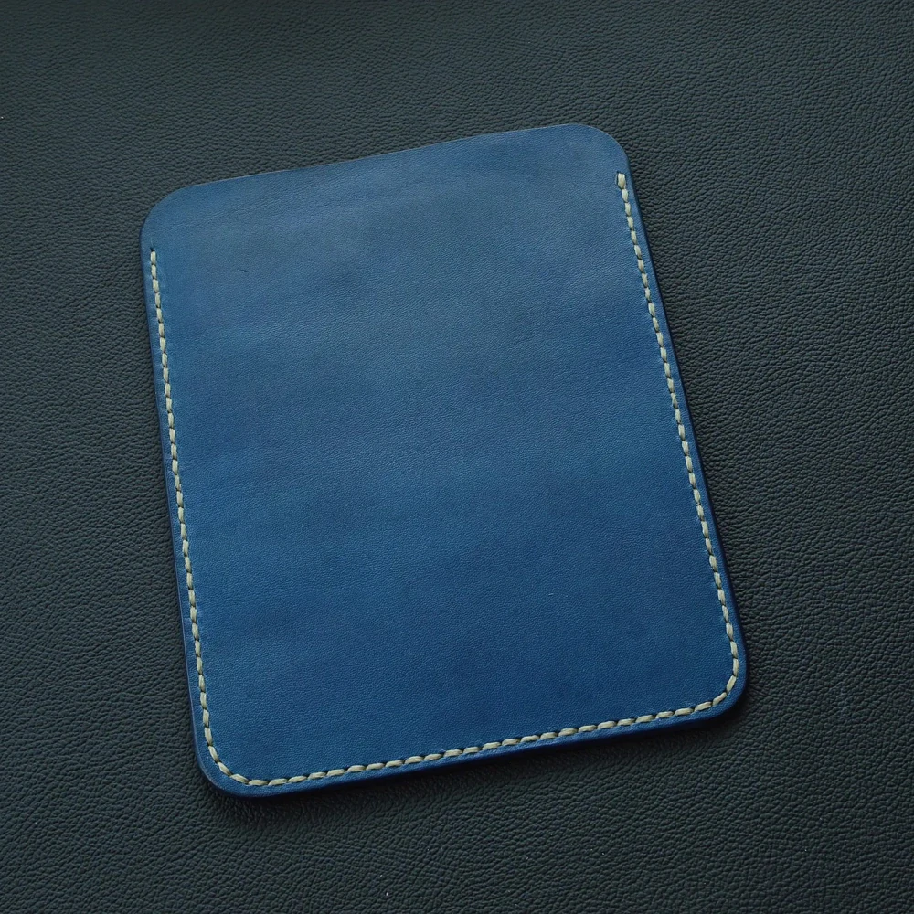 Kožené pouzdro pro čtečku knih či tablet