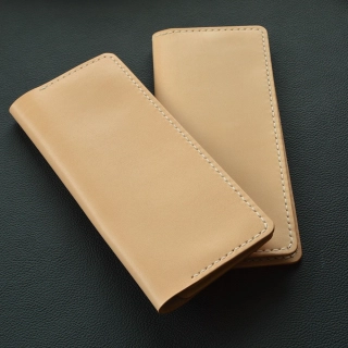 Ručně šitý kožený obal na diář formátu 77 x 178 mm